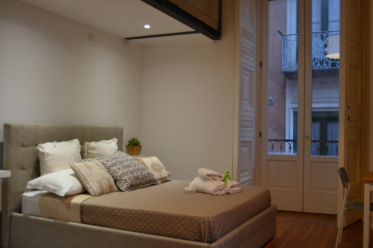 Via Roma Apartment Deluxe Salerno Zewnętrze zdjęcie